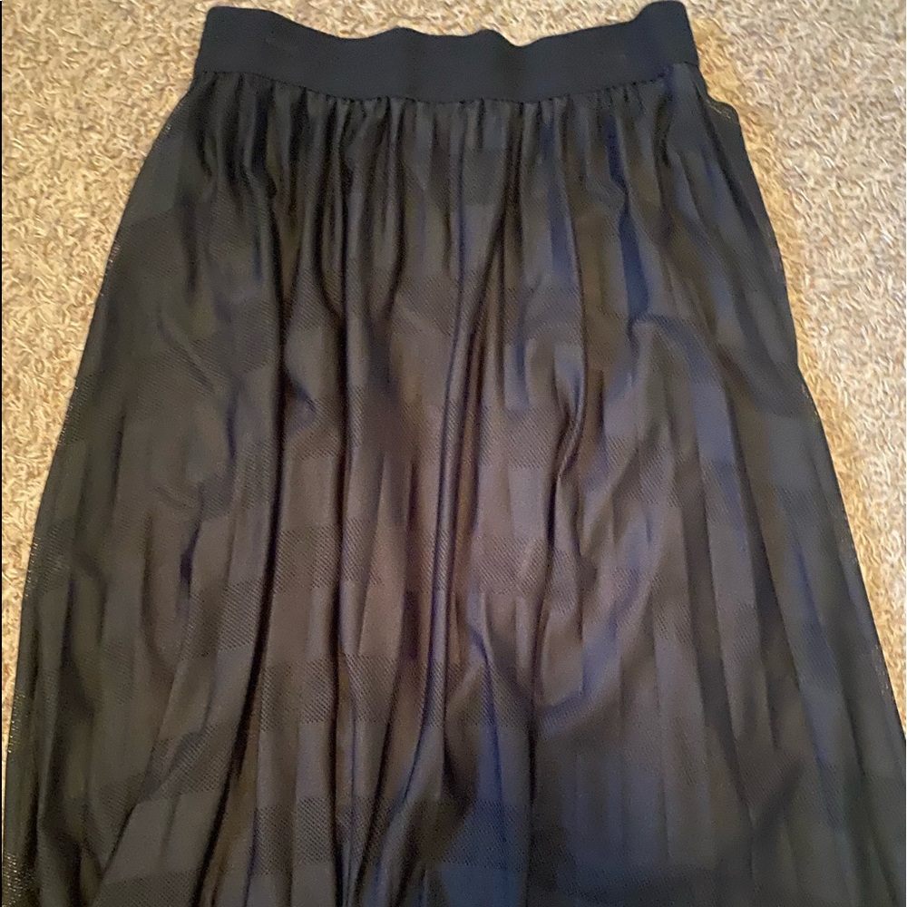 Black skirt